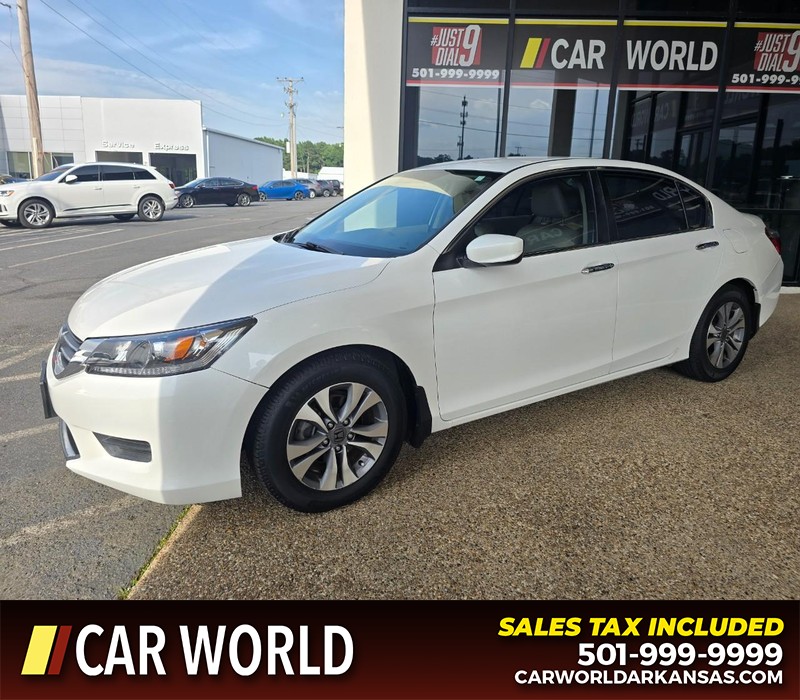 Honda Accord Sedan Vehicle Full-screen Gallery Image 3
