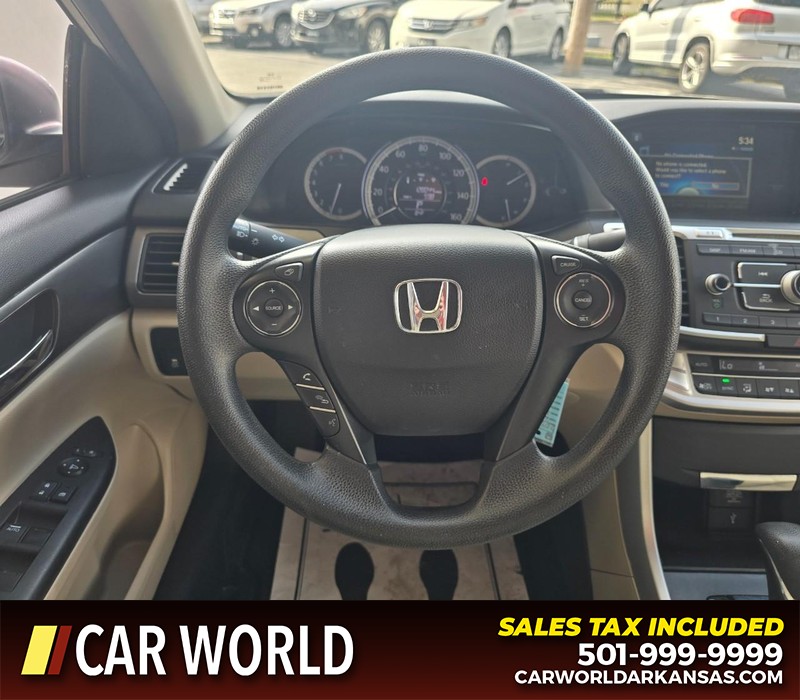 Honda Accord Sedan Vehicle Full-screen Gallery Image 14