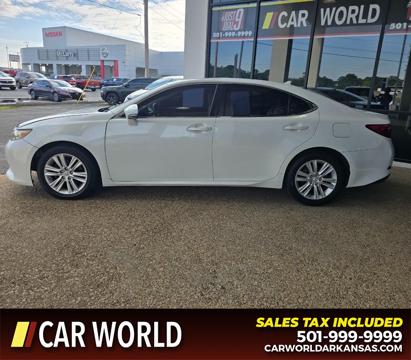 Lexus ES 350 Vehicle Full-screen Gallery Image 4