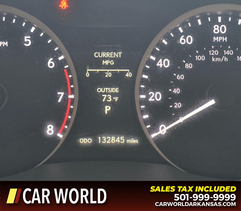 Lexus ES 350 Vehicle Full-screen Gallery Image 15