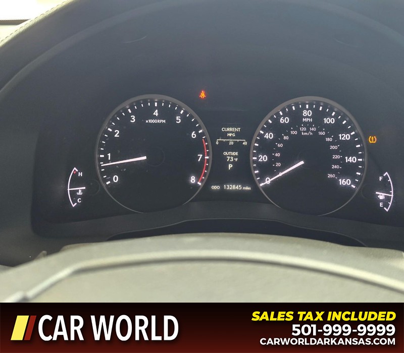 Lexus ES 350 Vehicle Full-screen Gallery Image 16
