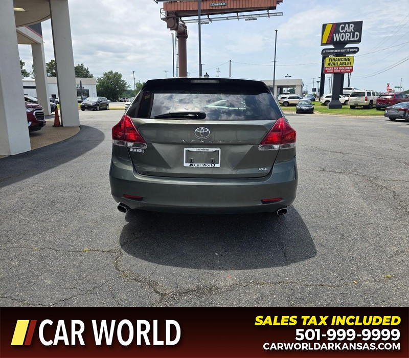 Toyota Venza Vehicle Full-screen Gallery Image 5