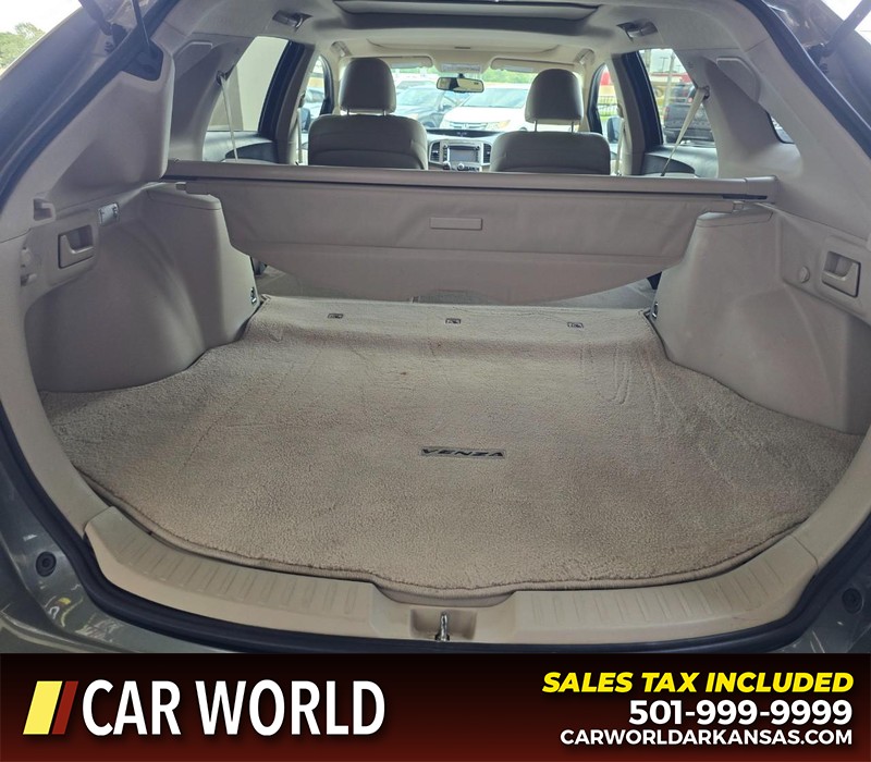 Toyota Venza Vehicle Full-screen Gallery Image 14