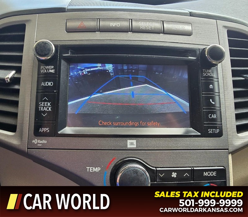 Toyota Venza Vehicle Full-screen Gallery Image 19
