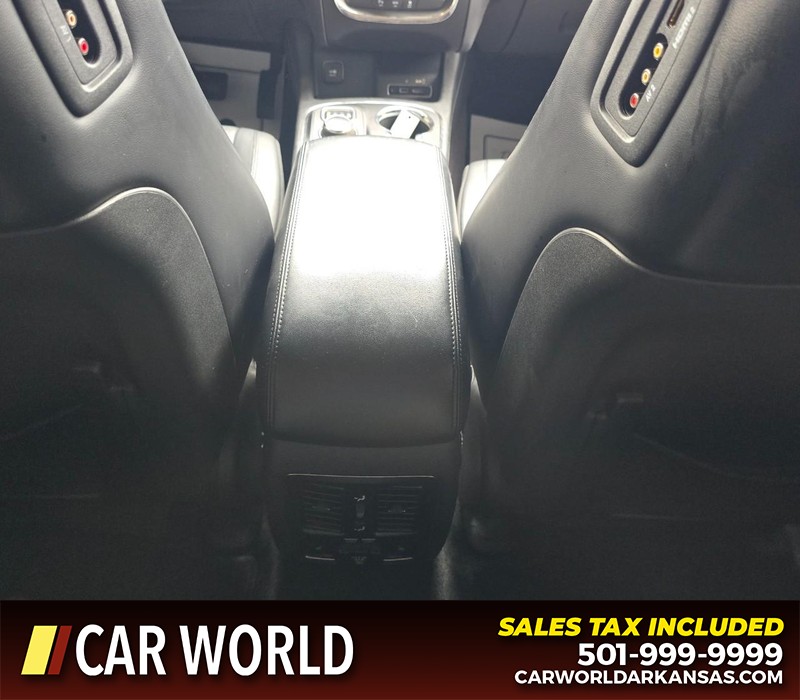 Dodge Durango Vehicle Full-screen Gallery Image 25