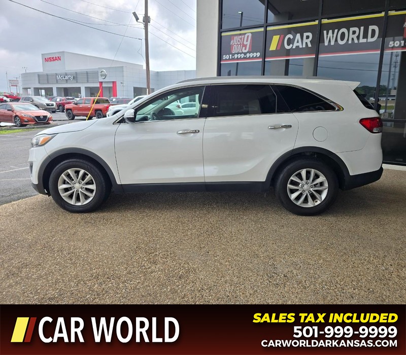 Kia Sorento Vehicle Full-screen Gallery Image 4