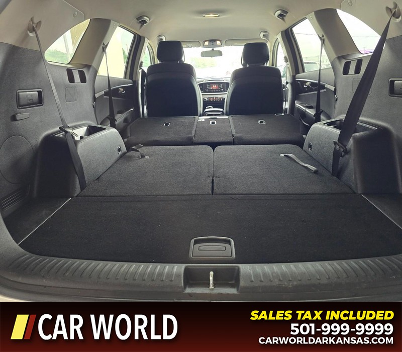 Kia Sorento Vehicle Full-screen Gallery Image 18
