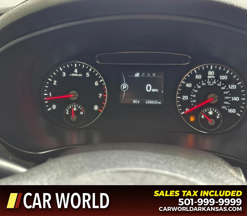 Kia Sorento Vehicle Full-screen Gallery Image 22