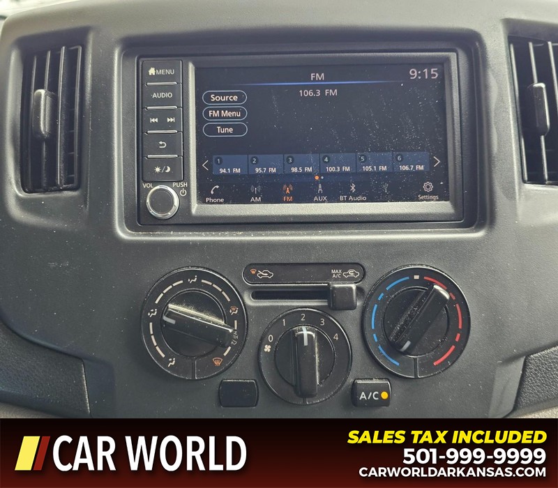 Nissan NV200 Compact Cargo Vehicle Full-screen Gallery Image 16