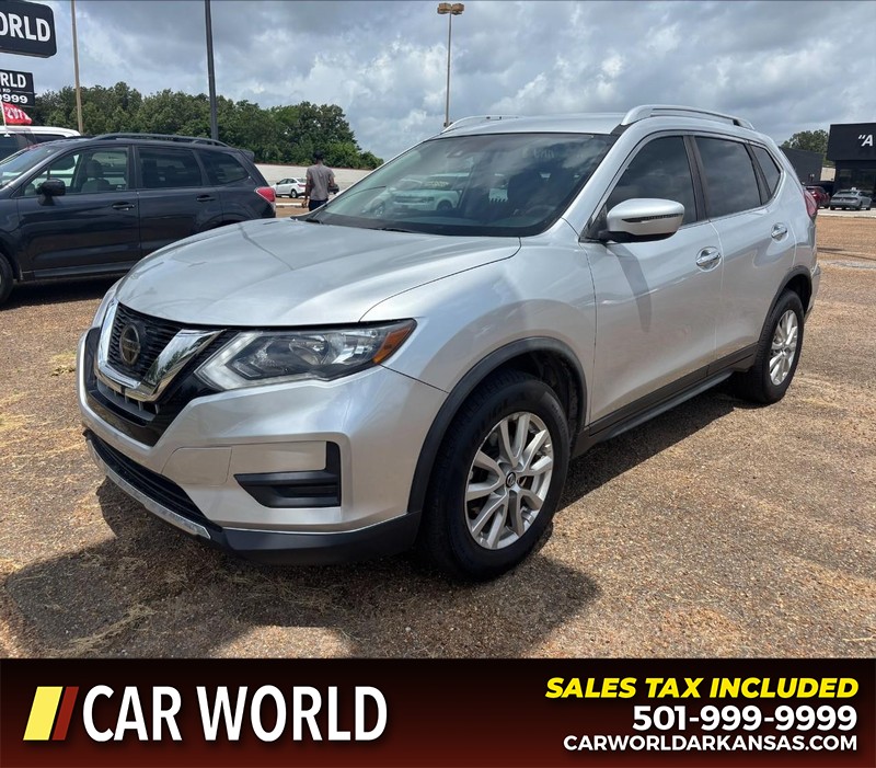 Nissan Rogue Vehicle Full-screen Gallery Image 9