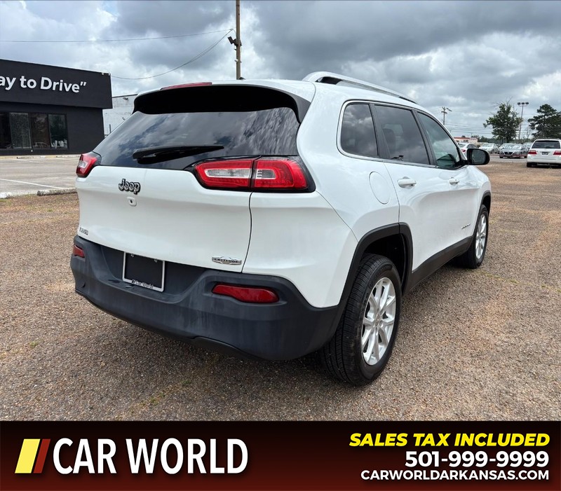 Jeep Cherokee Vehicle Full-screen Gallery Image 3