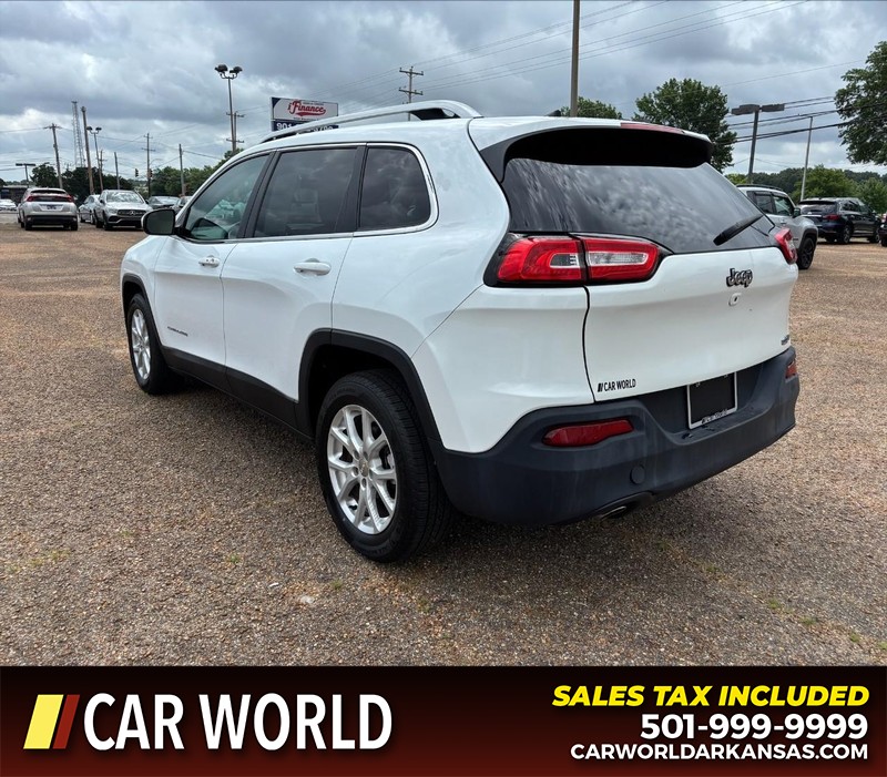 Jeep Cherokee Vehicle Full-screen Gallery Image 7