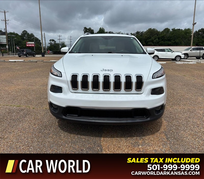 Jeep Cherokee Vehicle Full-screen Gallery Image 10