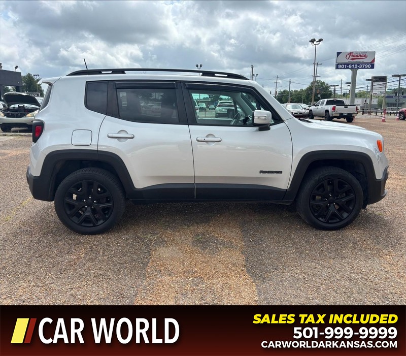 Jeep Renegade Vehicle Full-screen Gallery Image 2