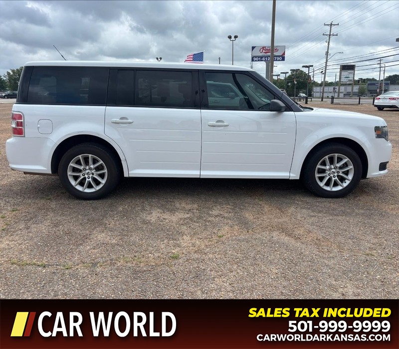 Ford Flex Vehicle Full-screen Gallery Image 2