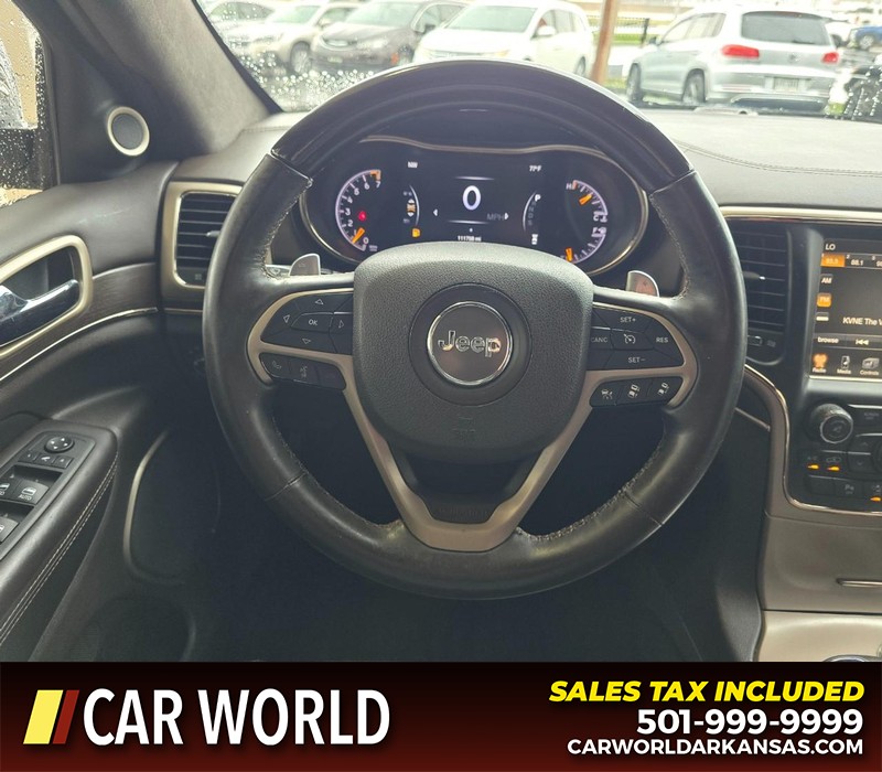 Jeep Grand Cherokee Vehicle Full-screen Gallery Image 15