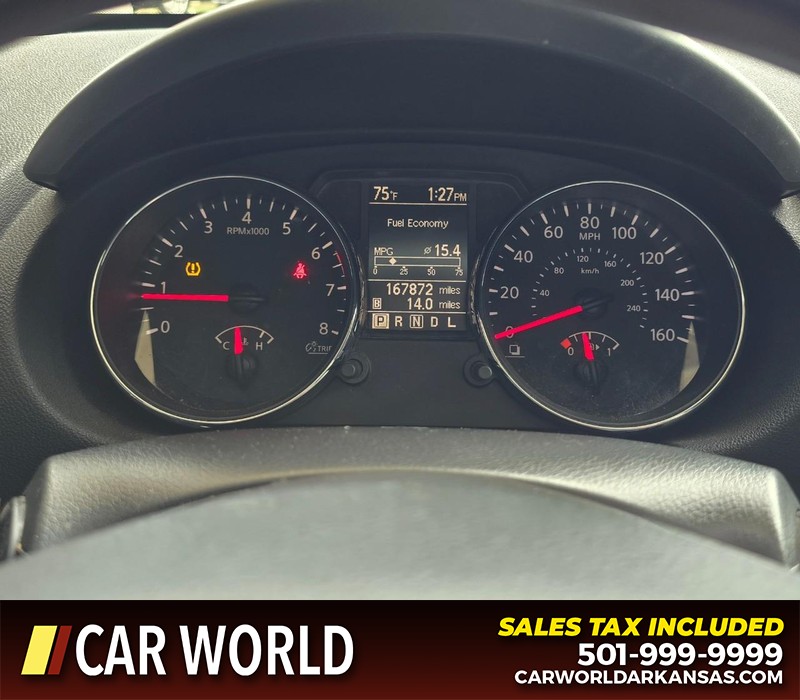 Nissan Rogue Vehicle Full-screen Gallery Image 17