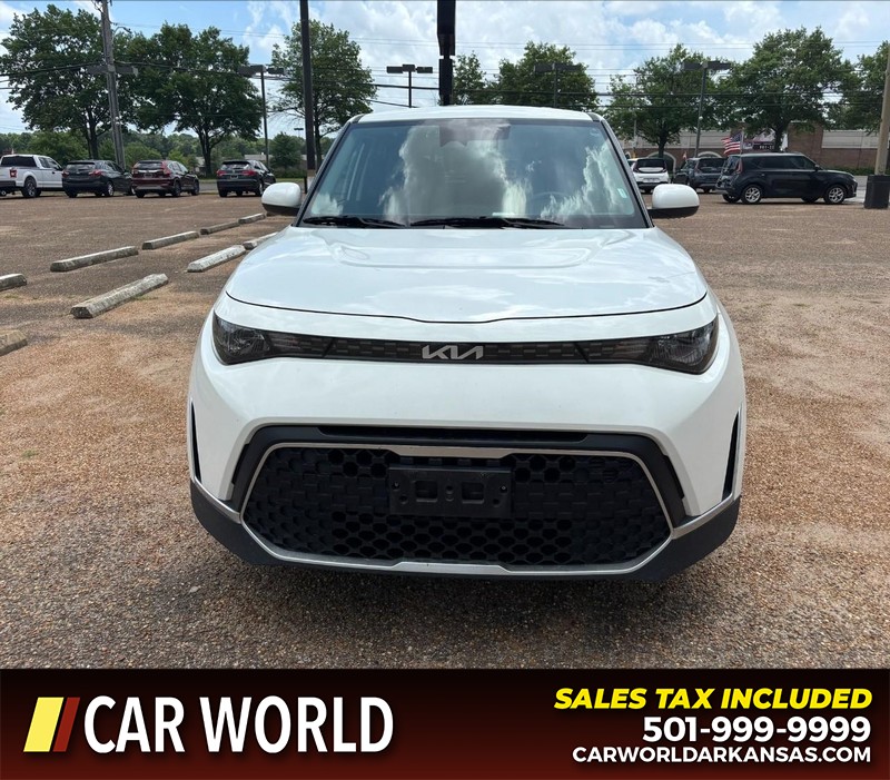 Kia Soul Vehicle Full-screen Gallery Image 10