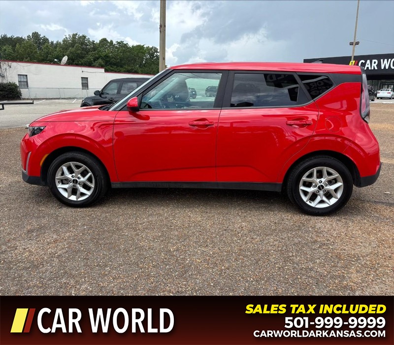 Kia Soul Vehicle Full-screen Gallery Image 6