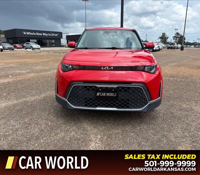 Kia Soul Vehicle Full-screen Gallery Image 8