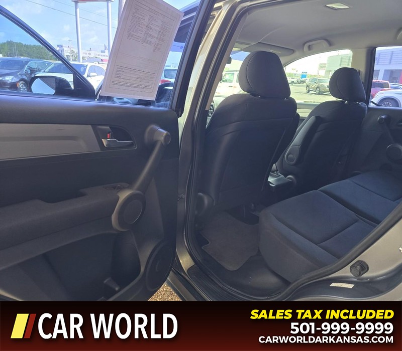 Honda CR-V Vehicle Full-screen Gallery Image 9