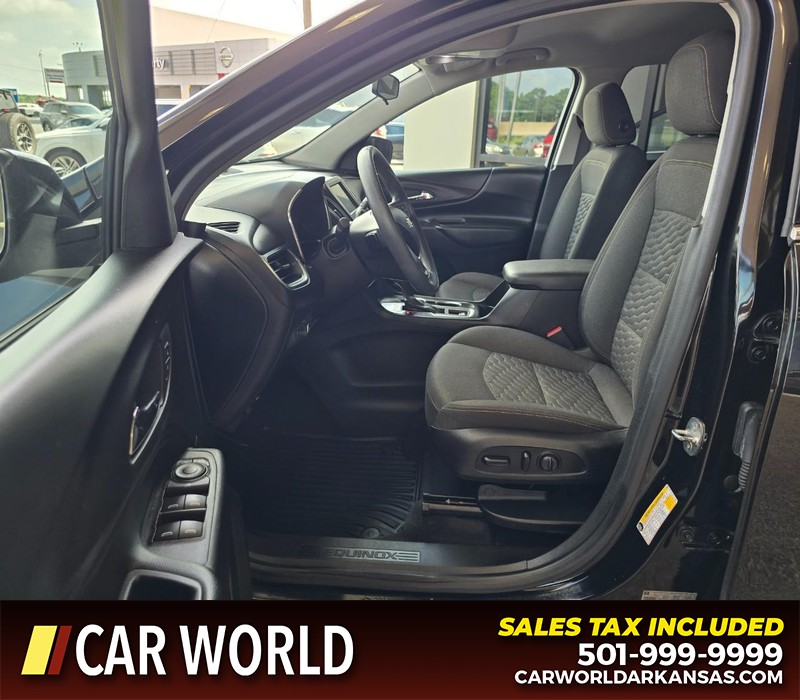 Chevrolet Equinox Vehicle Full-screen Gallery Image 8