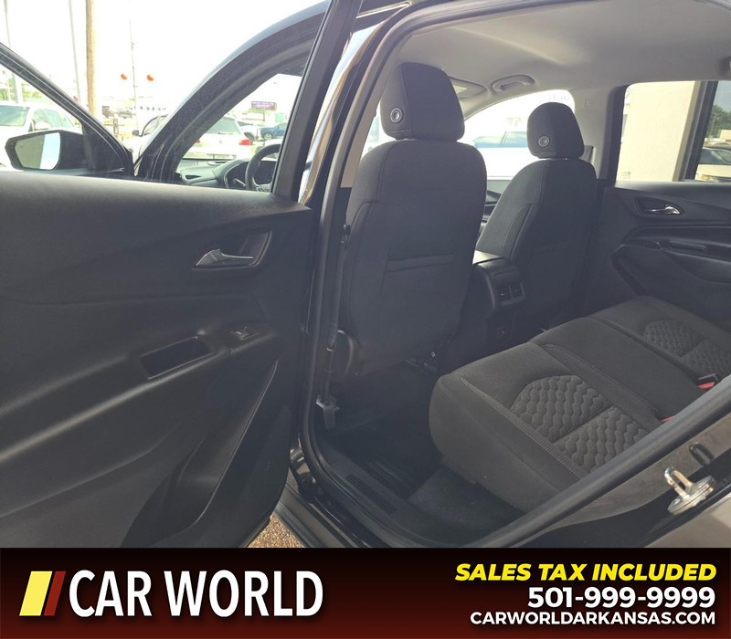 Chevrolet Equinox Vehicle Full-screen Gallery Image 10