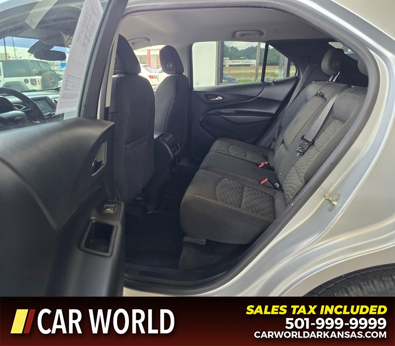 Chevrolet Equinox Vehicle Full-screen Gallery Image 10