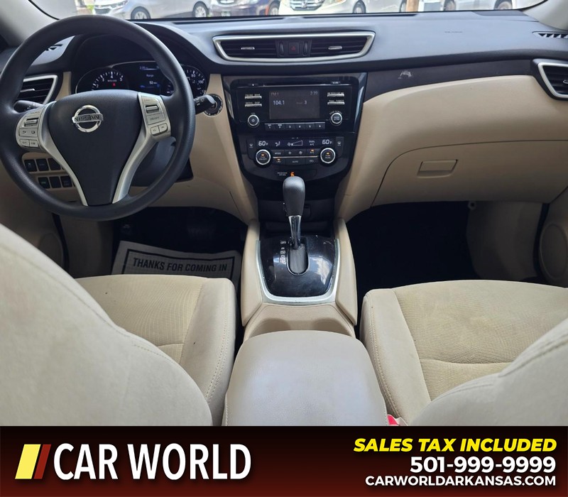 Nissan Rogue Vehicle Full-screen Gallery Image 20