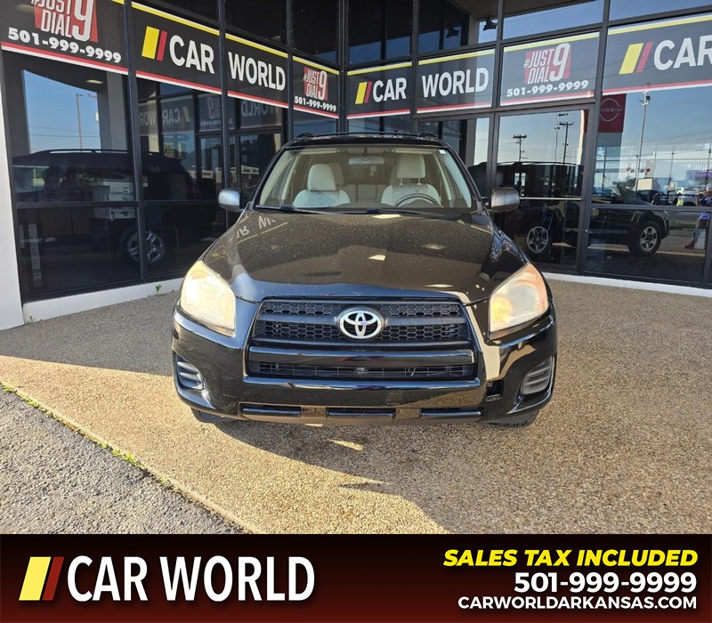 Toyota RAV4 Vehicle Full-screen Gallery Image 2