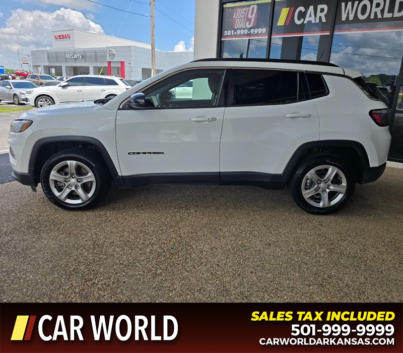 Jeep Compass Vehicle Full-screen Gallery Image 4