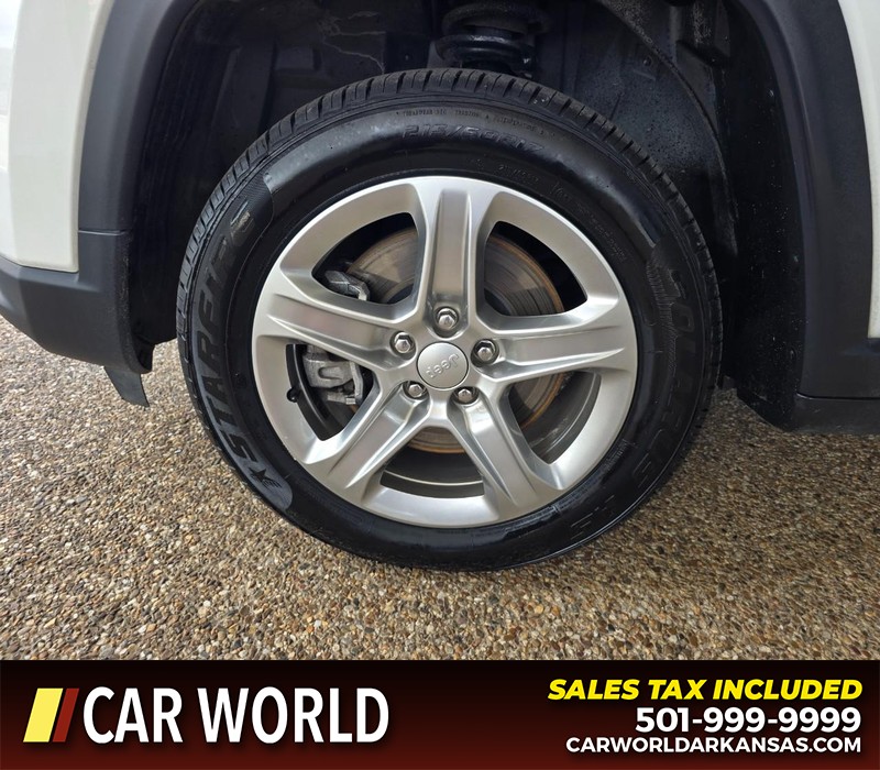 Jeep Compass Vehicle Full-screen Gallery Image 6