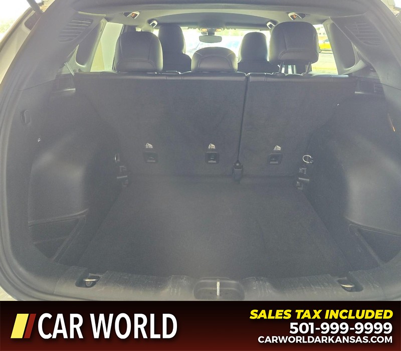 Jeep Compass Vehicle Full-screen Gallery Image 14