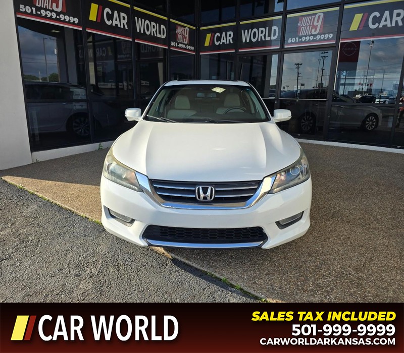 Honda Accord Sedan Vehicle Full-screen Gallery Image 2