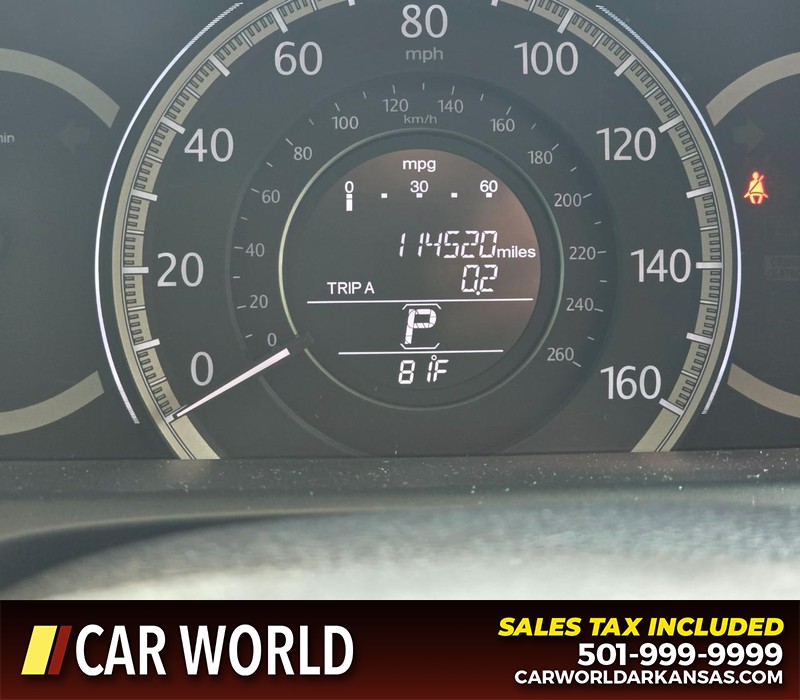 Honda Accord Sedan Vehicle Full-screen Gallery Image 15