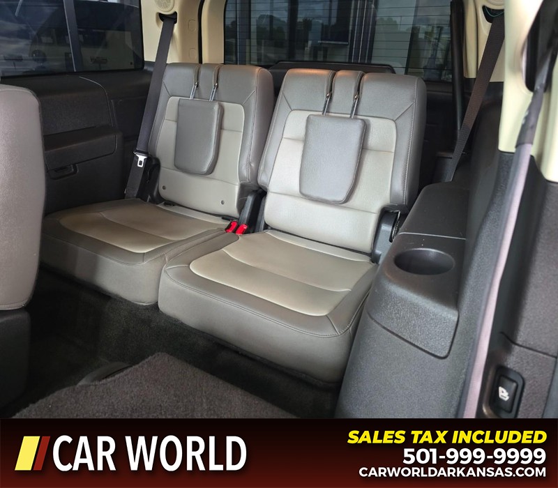 Ford Flex Vehicle Full-screen Gallery Image 12