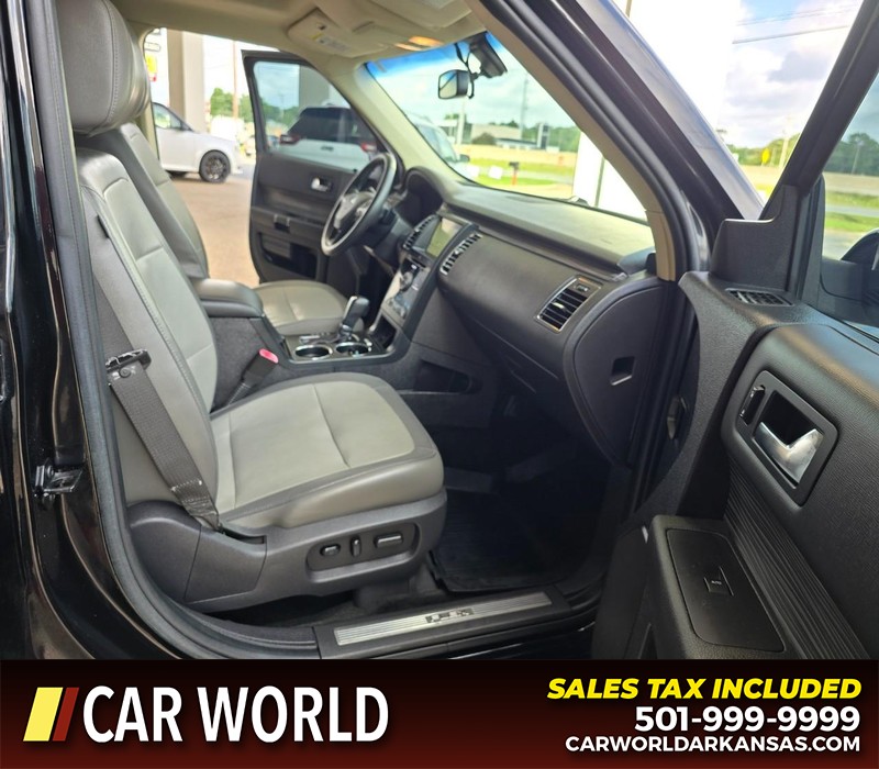 Ford Flex Vehicle Full-screen Gallery Image 13