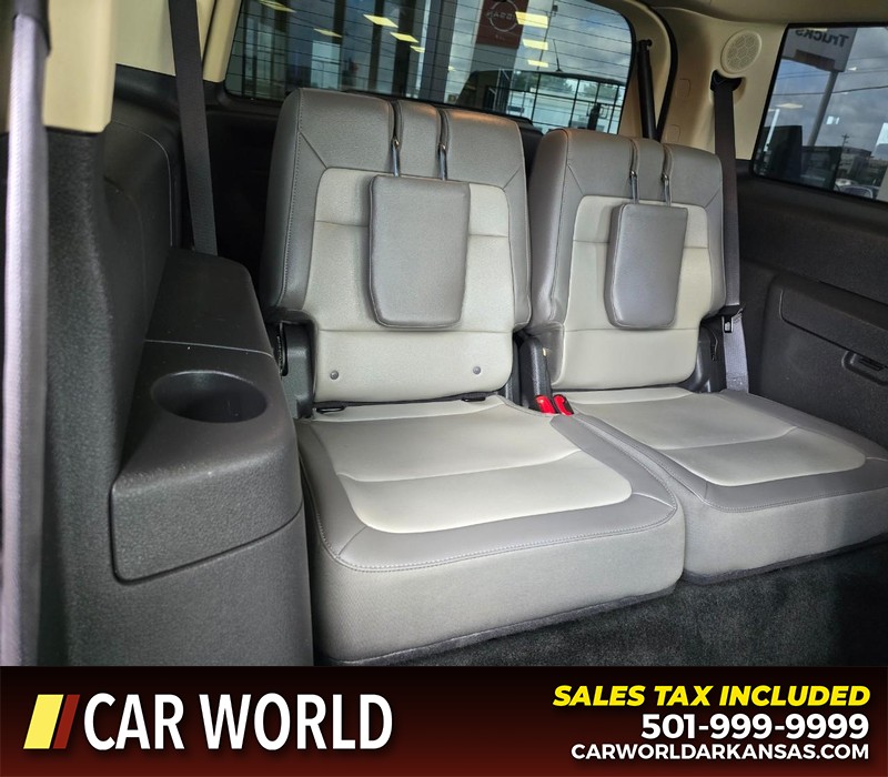 Ford Flex Vehicle Full-screen Gallery Image 15