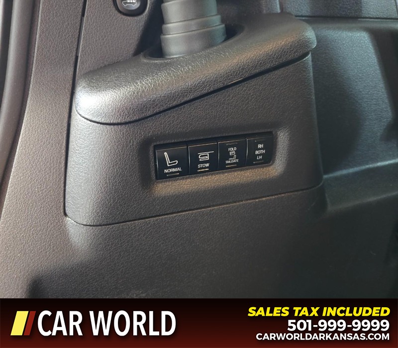 Ford Flex Vehicle Full-screen Gallery Image 16