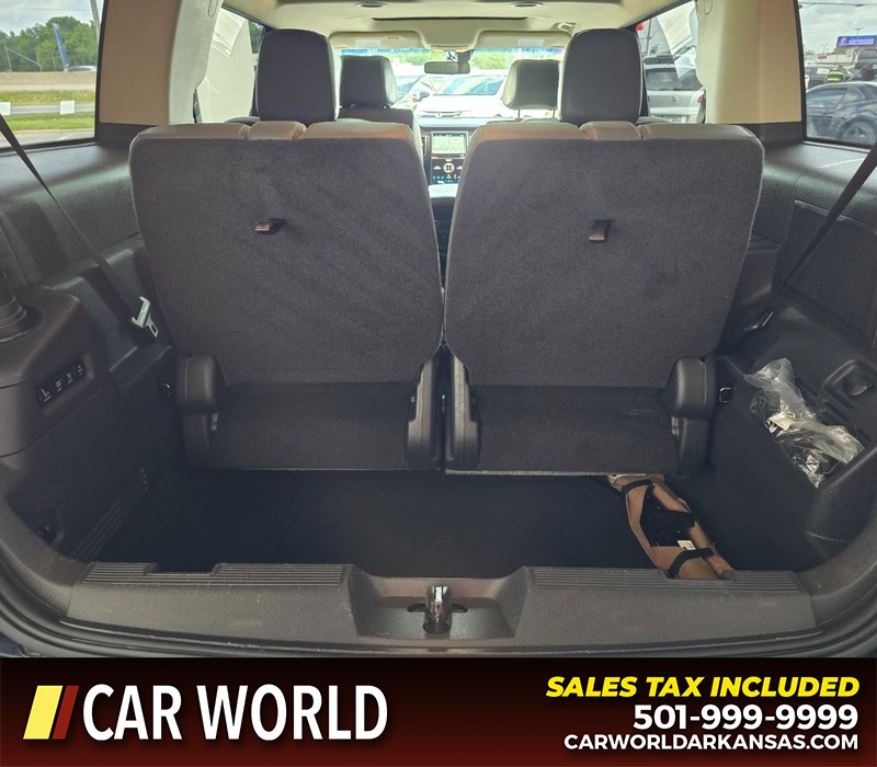 Ford Flex Vehicle Full-screen Gallery Image 17