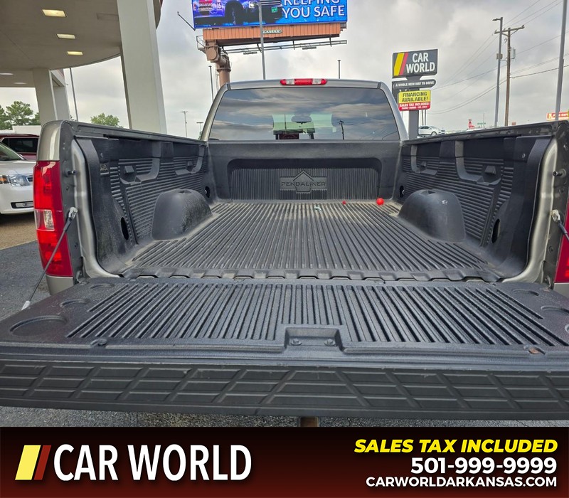 Chevrolet Silverado 1500 Vehicle Full-screen Gallery Image 6