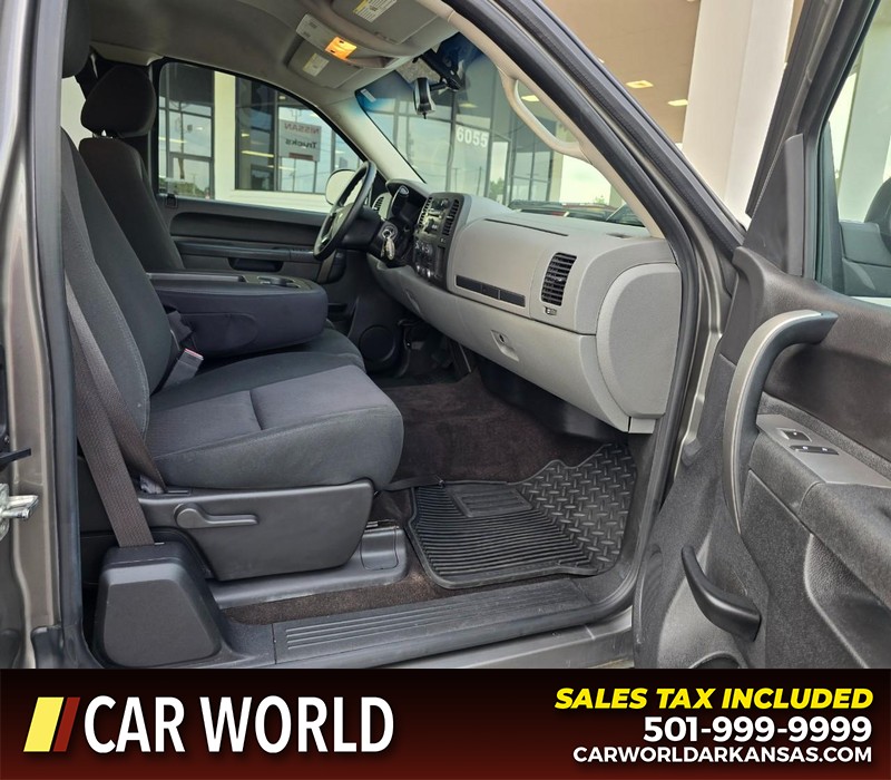 Chevrolet Silverado 1500 Vehicle Full-screen Gallery Image 12