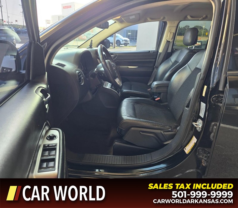 Jeep Compass Vehicle Full-screen Gallery Image 8