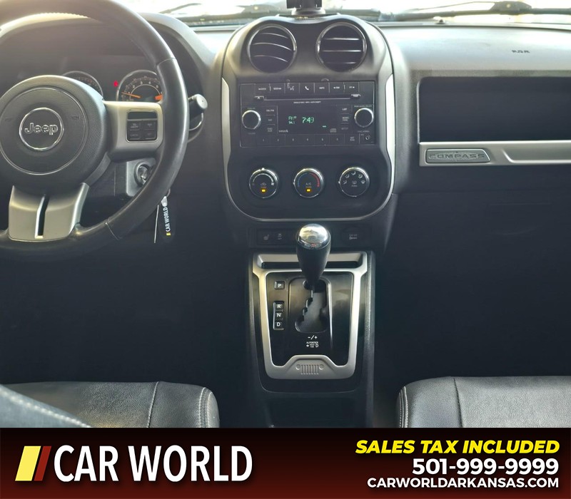 Jeep Compass Vehicle Full-screen Gallery Image 18
