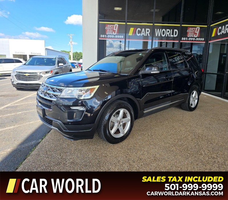 Ford Explorer Vehicle Full-screen Gallery Image 3