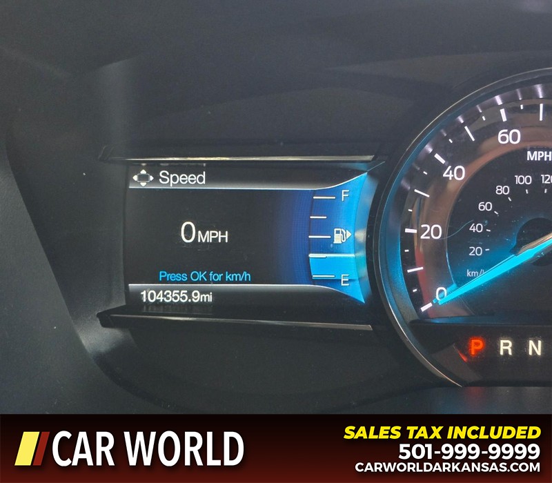 Ford Explorer Vehicle Full-screen Gallery Image 20