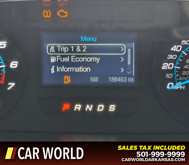 Ford Taurus Vehicle Full-screen Gallery Image 16