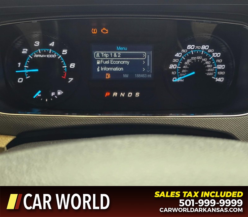 Ford Taurus Vehicle Full-screen Gallery Image 17