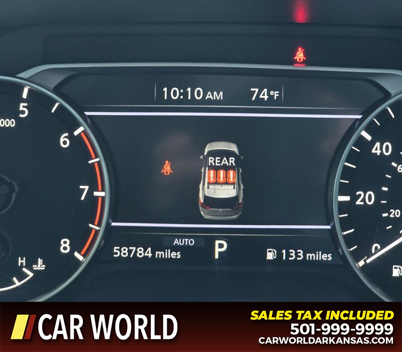 Nissan Rogue Vehicle Full-screen Gallery Image 17