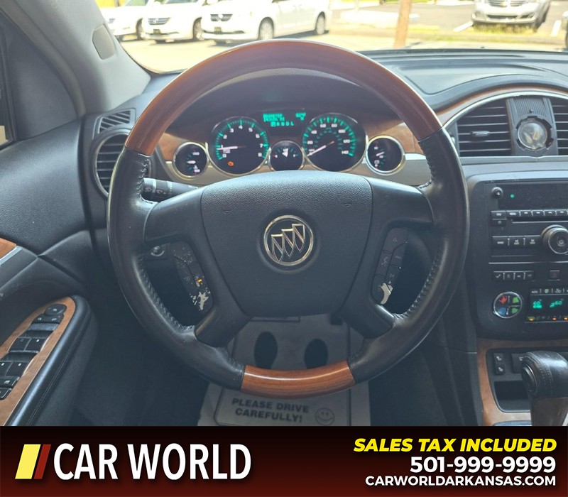 Buick Enclave Vehicle Full-screen Gallery Image 18
